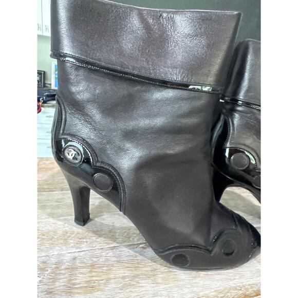 Chanel Short Boots Pumps Coco Mark Leather Black Size 38 US 8 3” Heel - Picture 3 of 10